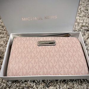 Michael Kors Jet Set Travel Double Zip Wristlet Wallet
